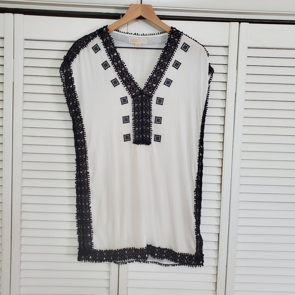 Michael Kors Embroidered Gauze V-neck Tunic with Crochet Trim, Size Small - Picture 3 of 8
